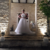 Lauras Wedding Dresses